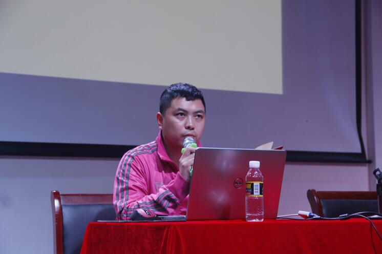 牢记安全知识 打造平安校园——记青年之声·文学院安全工作部署大会