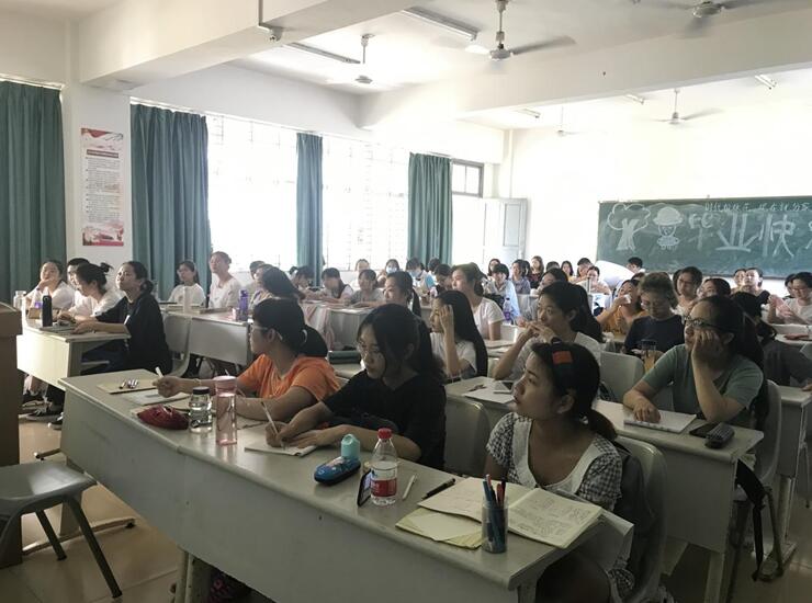青年之声·文学院“天涯人文：弘扬中华优秀传统文化”系列讲座