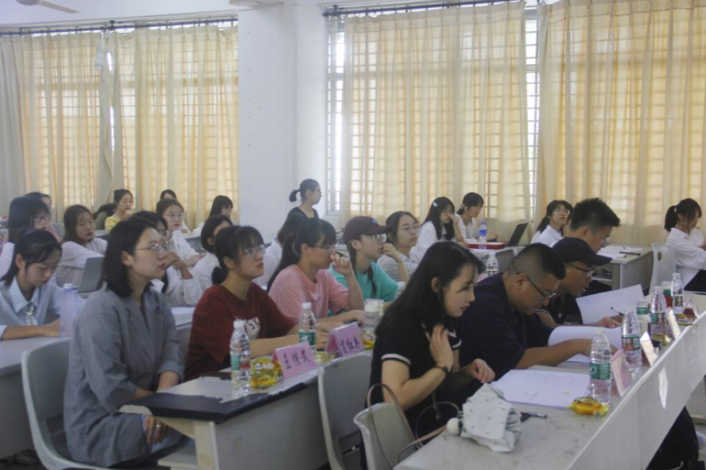 三尺讲台，筑梦未来——记文学院第十五届教师技能大赛之班主任工作技能大赛