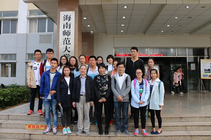 北京大学温儒敏教授莅临我校讲学