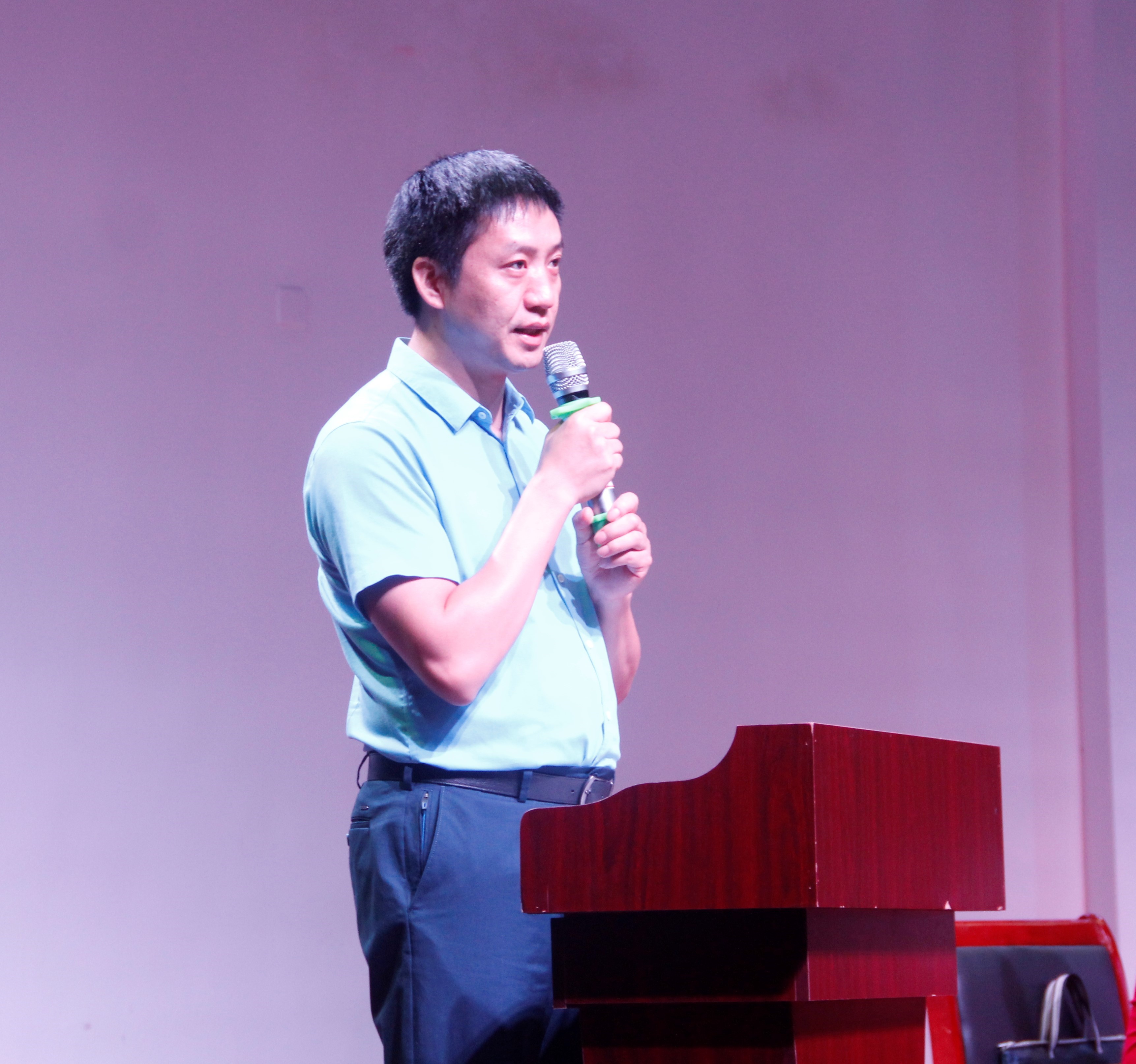 青年之声·文学院2018级新生开学典礼