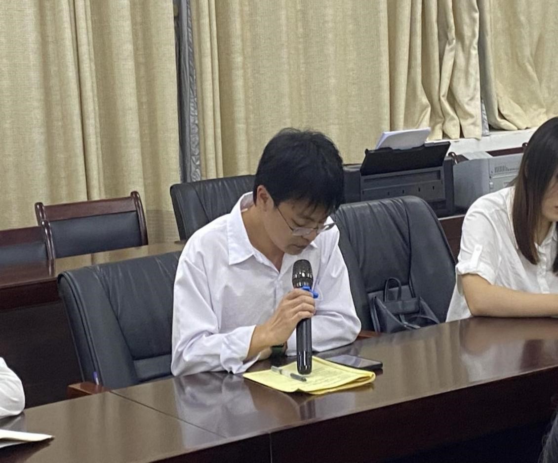 文学院本科生第二党支部举行学习党的二十大精神专题党课
