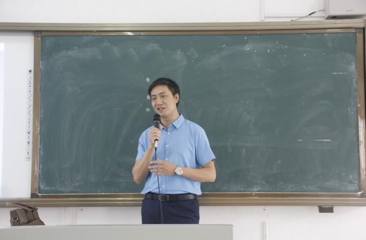 青年之声·文学院系列讲座之“海南语言资源的多样性及其价值、研究和保护”