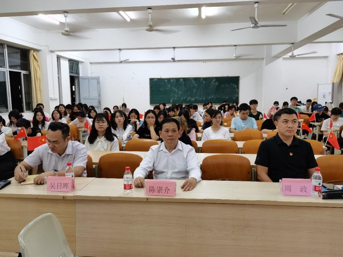 文学院举办“学习党史，强国有我”党史知识竞赛活动