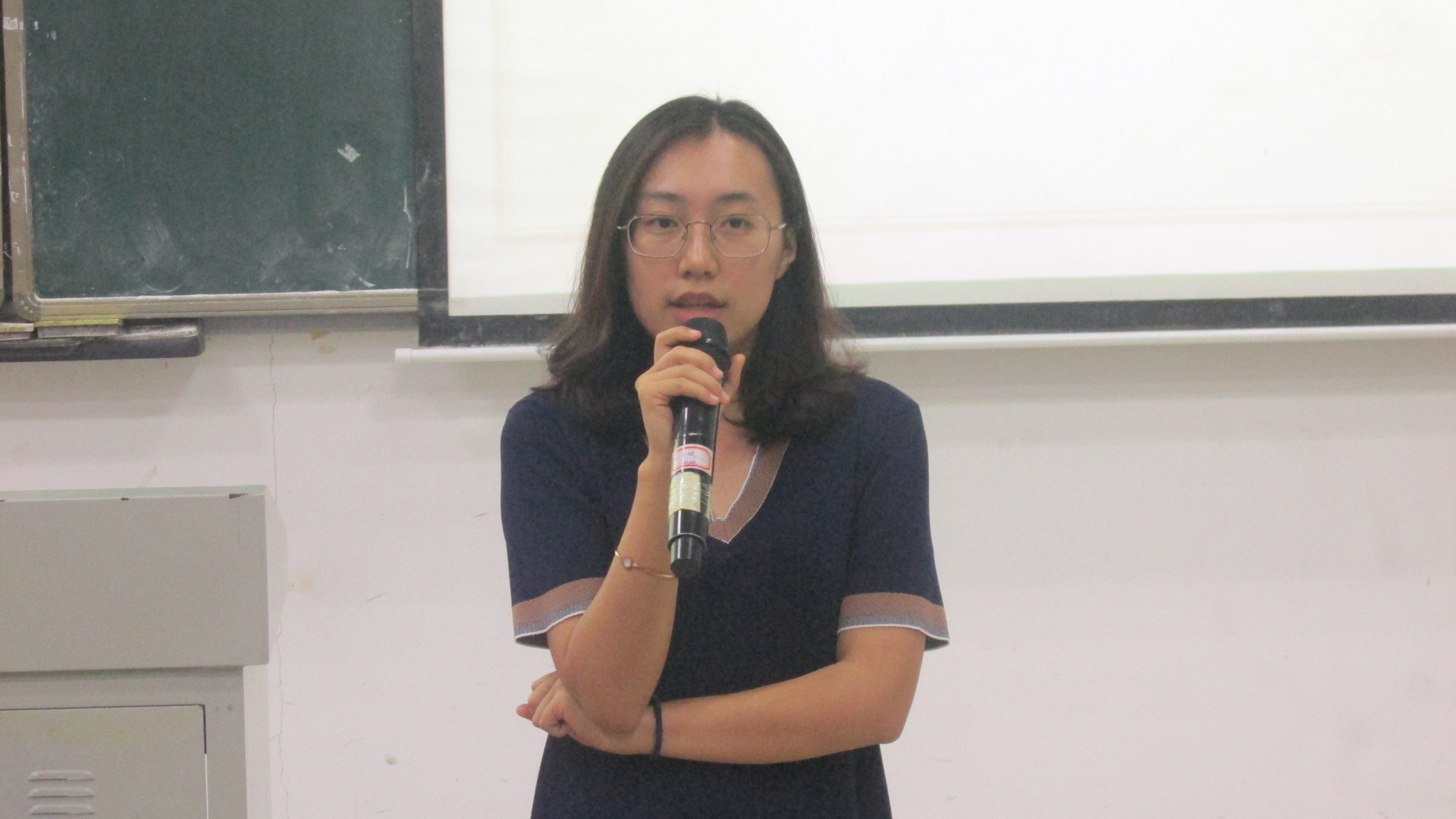 十月扬帆，助梦起航——记青年之声•文学院大学生论坛之寄语未来